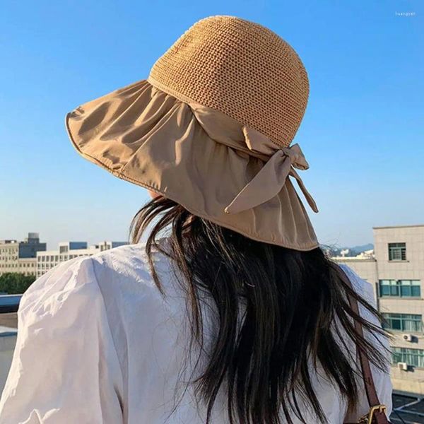 Bérets Hat de pêcheur léger Brim Sun Élégant protection pour les femmes larges anti-UV avec un voyage à sangle fixe