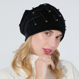 Baretten Luxe Parel Strass Baggy Slouchy Muts Voor Vrouwen Zachte Fluwelen Skullies Cap Herfst Winter Warme Stapel Hoed Dame Hoofddeksel tulband