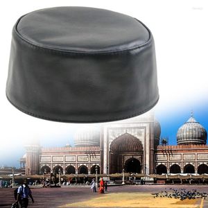 Bérets hommes musulman chapeau de prière en cuir véritable couleur unie bonnet crâne casquette plate Ramadan mâle islamique arabe dubaï coiffe de tête