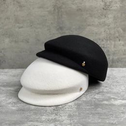 Boinas de lana para hombres y mujeres, sombreros ecuestres de borde corto, otoño e invierno, ocio, gorra de béisbol Joker, sombrero de fieltro cálido al por mayor