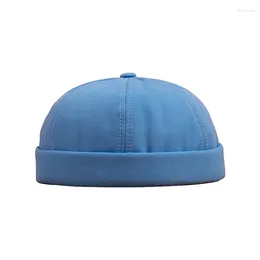 Berets Men Femmes Skullcap Sailor Color Couleur solide Couchette Rouled Bodeur Hat à bord Ajustement en cuir