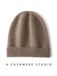 Bérets MERRILAMB Unisexe Chapeau Cachemire Solide Doux Chaud Tricoté Chapeaux Haute Qualité Hommes Casquettes D'hiver Casual Femmes Skullies Bonnet Cap 230214