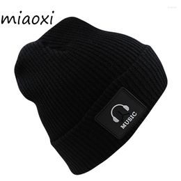 Berets miaoxi vrouwen winter hoed casual gebreide warme hoeden rood meisje schoonheid favoriete beanies motorkap hiphop gorro cap voor vrouw