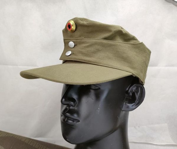 Bérets militaires allemands de la seconde guerre mondiale, casquette de champ, chapeau, cocarde, insigne de l'armée d'après-guerre