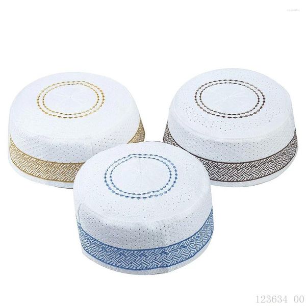 Bérets Chapeaux pour hommes musulmans avec broderie Casquettes en coton doux Loisirs Wrap Head Dubaï Malaisie Accessoires de vêtements de mode Bonnet Noir