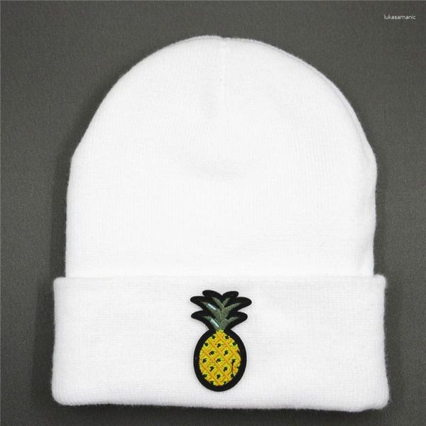 Boinas bordado de piñas algodón espesado sombrero de punto de punto Invierno, skullies tibio, gorro para hombres y mujeres 134