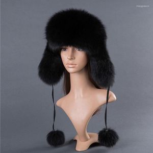 Berets Real Fur Vérial Cap Natural Natural Topproofing Top Top Skin of Women Bomber Chapeaux Russie Heads de style neige chaude avec dess oreilles avec des volets d'oreille