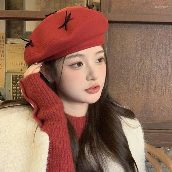 Bérets Red Bow Caps pour femmes Automne et hiver coréen version rétro polyvalente