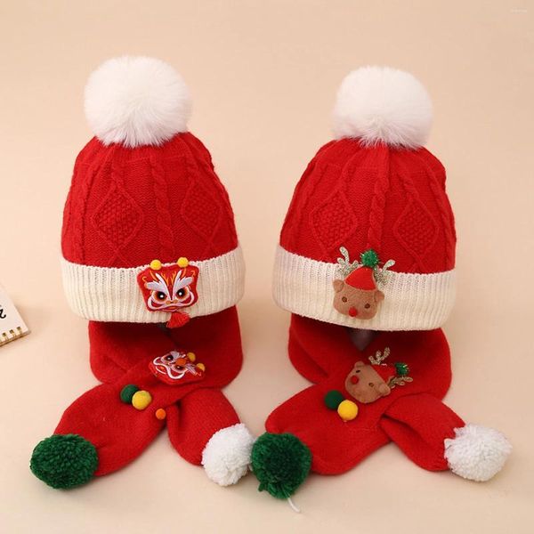 Boinas Rojo Lindo Cartoon Elk Santa Clus Satón y bufanda Set de moda Kawaii Combinación de sombreros de Navidad de punto cálido