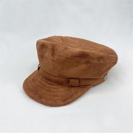 Baretten Retro Bruin Suede Winter Militaire Cap Mannen Vrouwen Mode Platte Sboy Herfst Riem Lint Chapeau Vizier Hoed