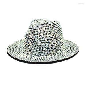 Berets Rhinestone Fedora -hoeden voor vrouwelijke mannen Flat Wide Brim Filt Jazz Handmade Bling Studded Party Hat