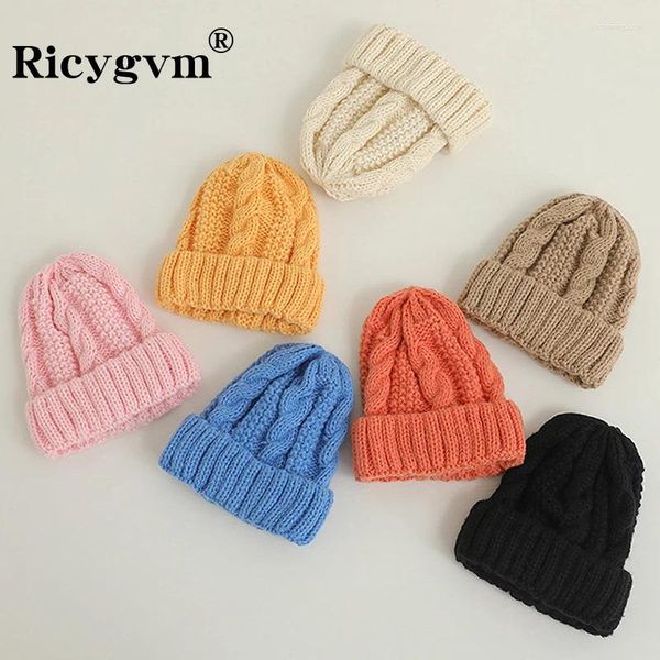 Boinas RICYGVM Invierno Cálido Niños Sombrero de punto Niño Niña Color Sólido Crochet Bonnet Bebé Skullies Cap Coreano Lana Gruesa Niños Gorros