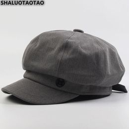 Berets shaluotaotao mode achthoekige hoed vrouwelijke lente zomer casual allmatch baret brief retro schilder sboy hoeden casquette 230821