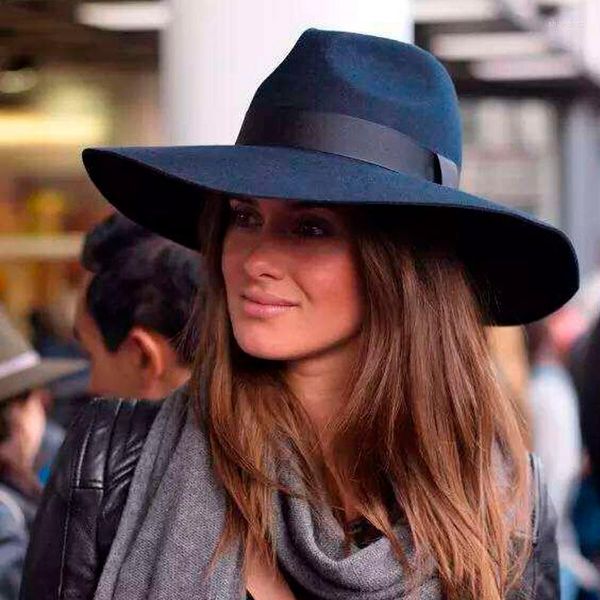 Bérets laine douce grand bord Fedoras chapeau 4 pouces grand melon en feutre avec noir/bleu couleur défilé de mode chapeaux casquette de fête