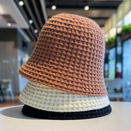 Bérets Solid Plaid Bucket Hats Femmes Automne Hiver Knited Warm Tous Match Fisherman Caps 5 couleurs Fashion Foldable 56-58cm