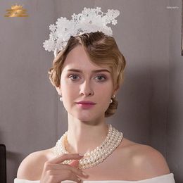 Berets Spring Fedoras Hat Feme Summer British Elegant Hairband Girls White Wedding Bride Headress Lady Party B-8218