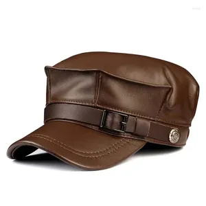 Bérets Printemps Hommes / Femmes Véritable Cuir Armée Chapeaux Unisexe Européen / Américain Streetwear Ajusté Casquettes Noires Avec Ceinture En Plein Air Gorro