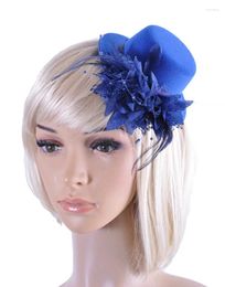Berets Stewardes Hat 13cm Lace Feather Fascinator Flower Small Top Bridal Headwar met hoofdaccessoires