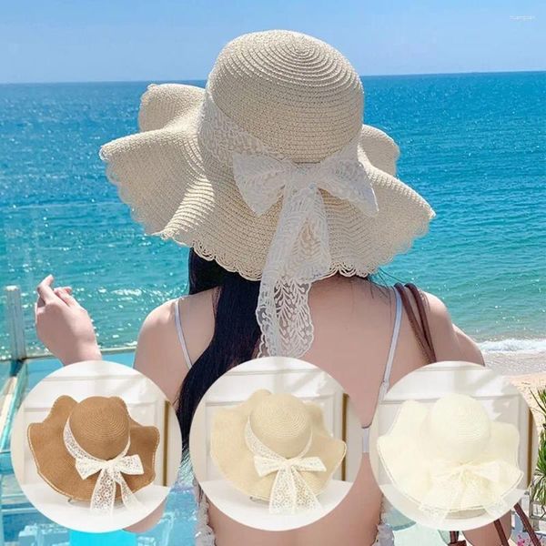 Bérets Paille Sun Hat Fashion Bow Ribbons à bord Brim Cap portable Portable Protection de protection Summer