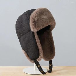 Bérets Casquette en peluche élégante, chapeau de ski épais et confortable pour les activités de plein air en hiver, protecteur d'oreille doux et résistant au froid, accessoire chaud