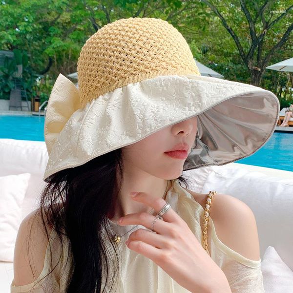 Bérets été Anti-UV colle noire grand bord vide chapeau de soleil avec arc femelle paille creuse crème solaire plage protection UV seau
