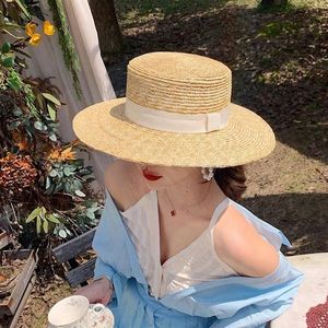 Baretten Zomer Vrouwelijke Natuurlijke Stijve Tarwestro Schipper Fedora Top Platte Hoed Vrouwen Strandrand Cap RAFFIA Zon Voor Jazz Panama320B