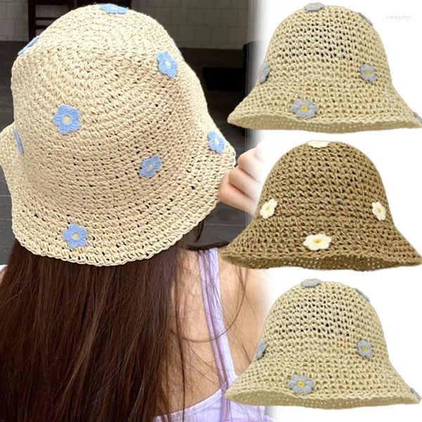 Bérets Summer Sun Sun Femme Paille Crochet seau pliable Panama Capes Caps UV Boho Flower Fishing Vacation Hats Beach