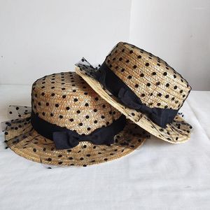 Berets Sunshade Beach Hat 2022 Fashion Women Flat Top Bowknot Straw Holiday Sunscreen Lace Mesh Sun For Girl