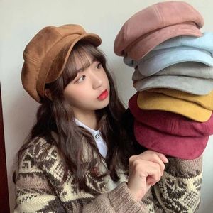 Bérets Sweet Khaki Café Painter chapeau noir Red Octogonal Cap ajusté Round Brim Beret Style Korean Suede Femmes