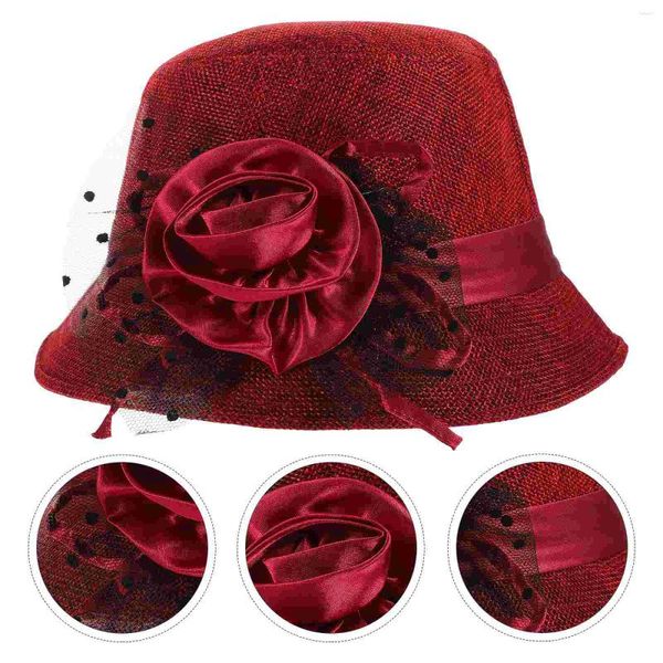 Bérets chapeau thermique d'âge moyen a un style traditionnel, vêtements de fête en lin classique pour l'extérieur