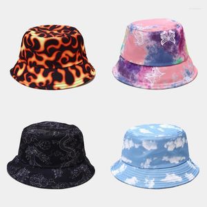 Beretten Tie-Dye Butterfly Fire Cloud Print Fisherman Hat Men Women Outdoor Leisure Bucket Sunscreen Female Sun Bob Hatberets Beretsberets del