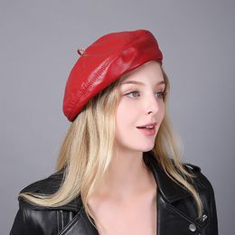 Bérets Topi baret kulit asli wanita topi pelukis labu Eropa Mode Musim Semi 2023 warna pelangi putih merah 230905