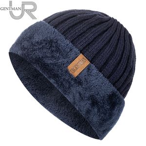 Bérets unisexe épais hiver chapeau garder au chaud ajouter fourrure doublé bonnet élégant bonnet s pour hommes femmes en plein air tricoté 230214