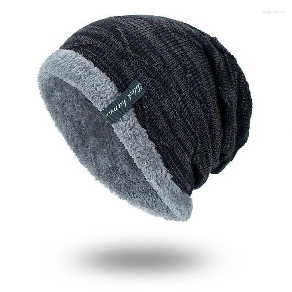 Bérets unisexes chapeaux d'hiver ajouter de la fourrure doublée hommes et femmes chaud bonnet bonnet décontracté étiquette décor épaissir doux tricoté