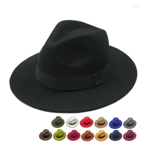 Bérets Vintage Classique Feutre Jazz Fedoras Chapeaux Large Brim Cloche Cowboy Panama Pour Femmes Hommes Noir Rouge Trilby Bowler Top HatBerets