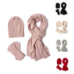 Bérets-ensemble chaud 3 pièces automne et hiver écharpe chapeau gants abordable couleur unie