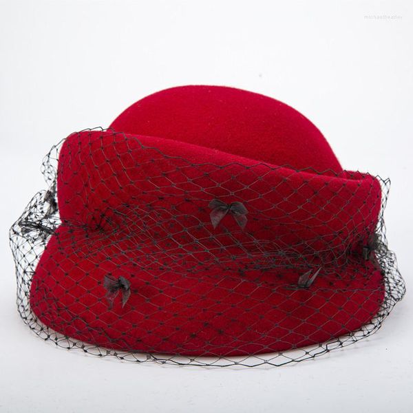 Boinas Cálido Sombrero de lana de invierno para mujer Estilo francés Boina Velo Red Fascinator Cloche Bucket Vintage Fedoras