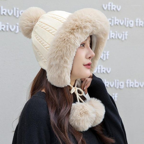 Bérets Blanc Pompon Fausse Fourrure Chapeau D'hiver Pour Femmes 2022 Oreille Protection Bomber Chaud Tricot Russe