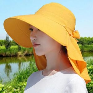 Bérets Wide Brim Sun Hat écran solaire et ombrage UV Protection de châle féminin Masque respirant Summer