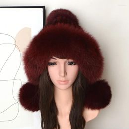 Boinas de invierno 2023, gorro de piel auténtica Natural para mujer, gorro ruso, pelo de visón, orejas gruesas y cálidas, bonitos sombreros de bombardero con pompón grande