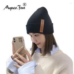 Bérets Bonnet d'hiver chapeaux pour femme en cuir marque casquette tricotée filles automne hommes bonnets mâle Skullcap plus chaud Bonnet dame décontracté