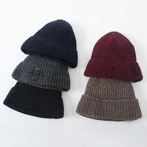 Bérets chapeaux d'hiver pour unisexe bonnets tricotés solide laine chapeau dame automne femme Beanie casquettes plus chaud Bonnet hommes casquette décontractée en gros