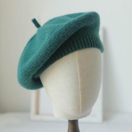 Berets chapéus de inverno para mulheres boina de malha macia cor sólida retro arte pintor chapéu de abóbora de pelúcia bordado octogonal boné casual meninas