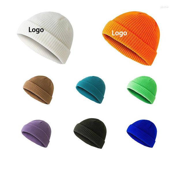 Boinas Invierno Hombres y mujeres en blanco Lujo mullido cubo sombreros de punto Premium Unisex bordado 3D Diseño personalizado su logotipo para imprimir gorra