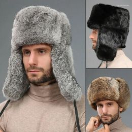 Berets Winter Thermal Bomber Hats Men Women Fashion Warm Soft Faux Fur Hat Trapper Earflap Ski Cap Gededed Ear Protection Dad