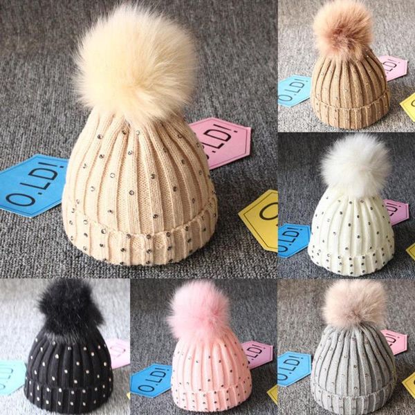 Bérets Hiver Chaud Fourrure Pom Gem Bobble Bonnet En Tricot Chapeau Tout-Petits Chapeaux De Fil De Laine