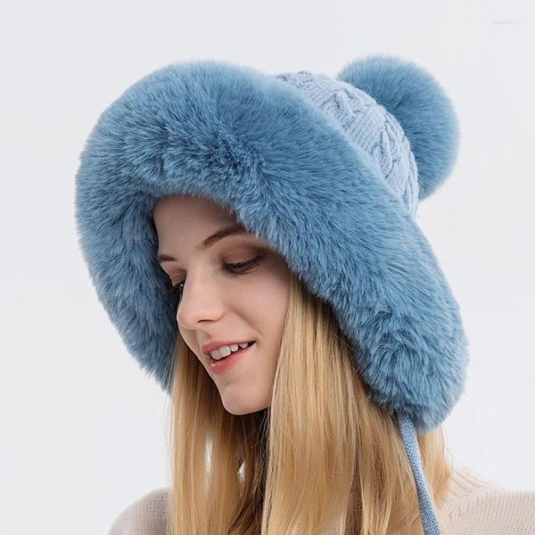 Bérets hiver chaud tricoté chapeau de fourrure femmes avec oreillette deux boules dame en plein air épaissir peluche moelleux casquette chapeaux russes pour