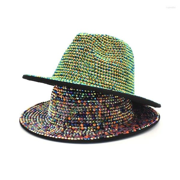 Boinas Invierno Mujeres Full Diamond Ajustable Fedora Sombrero Bling Rhinestone Panamá Hombres Ancho Fieltro Jazz Sombreros Venta al por mayor