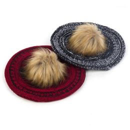 Bérets femmes artiste français avec fausse fourrure Pom rétro décontracté hiver chapeaux pour femmes dames couleur mélange élastique chapeau filles casquettes