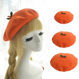 Beretten vrouwen kinderen winter faux wol stretchy baret cap met schattige groene bladeren Japanse kawaii cartoon sinaasappelfruitschilder hoed